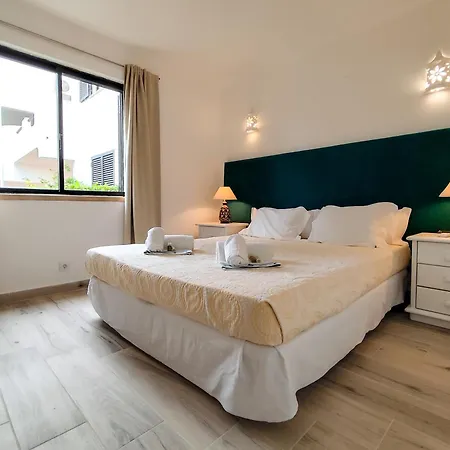 Solar Dos Pinheiros アパート