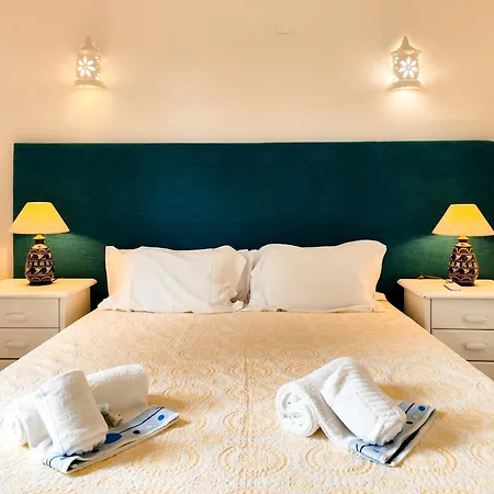 Solar Dos Pinheiros * ヴィラモウラ